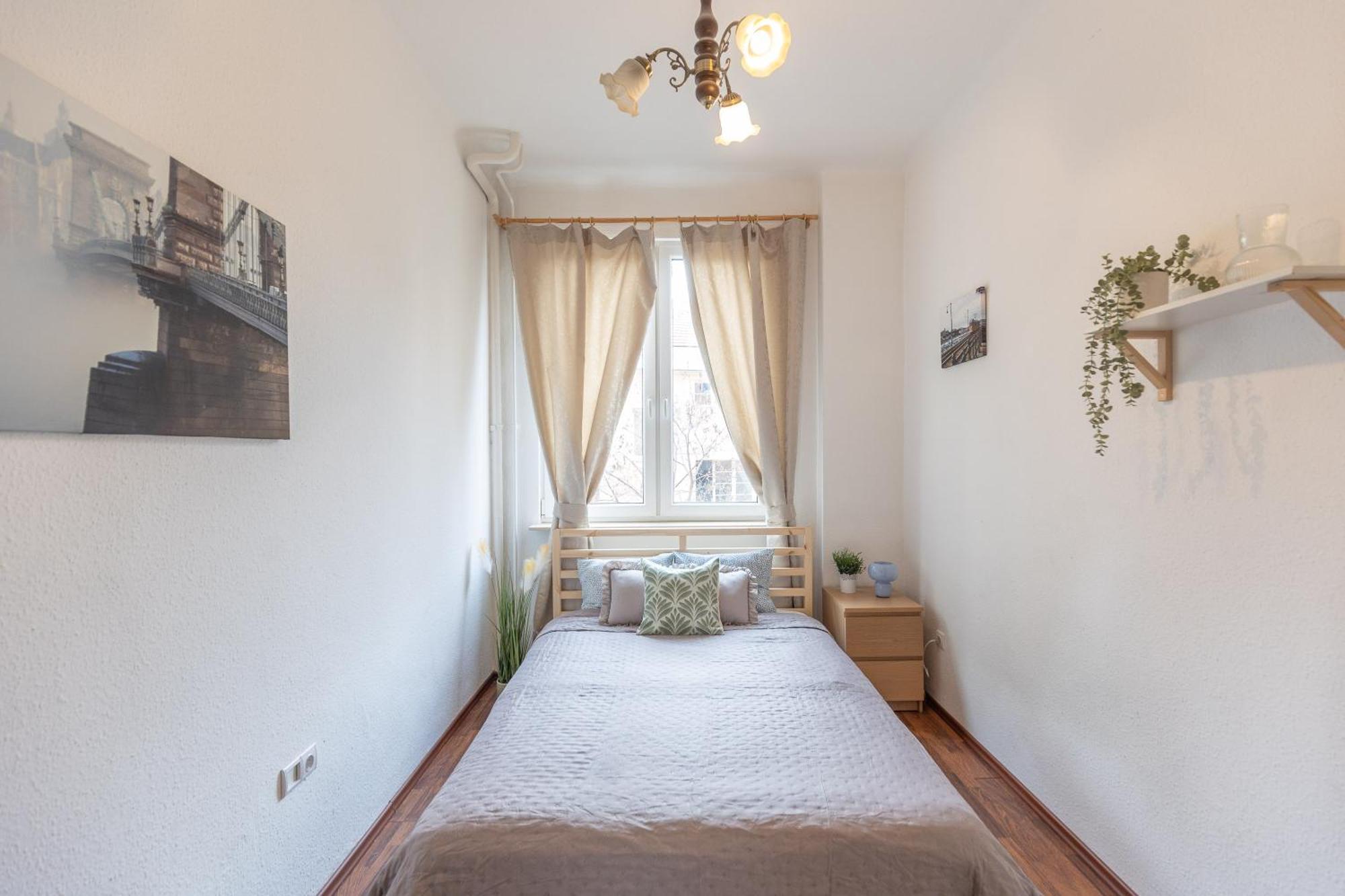 Riverside Balcony Apartment With View To Danube Budapest Exteriör bild